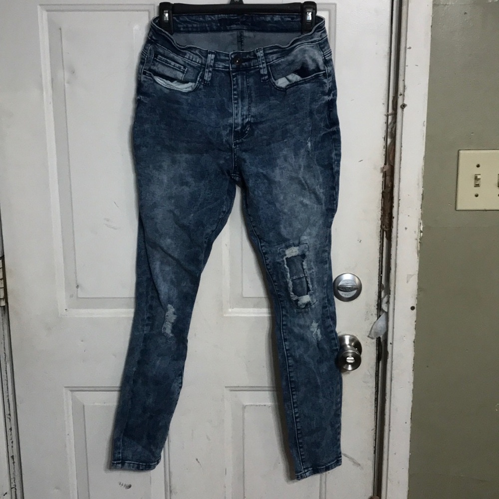 skinny jeans